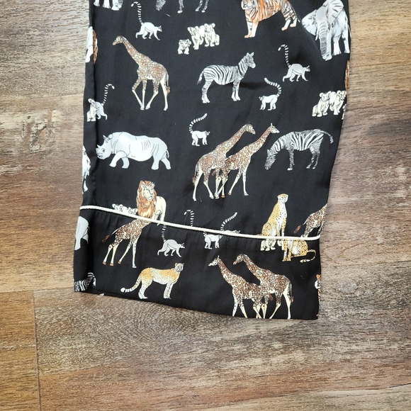 Banana Republic African Animals Pajama Pants - Dress Pants Size Small - Picture 7 of 9